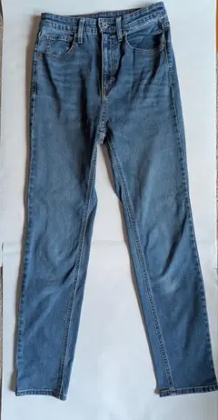 GU デニムパンツ　ブルー系