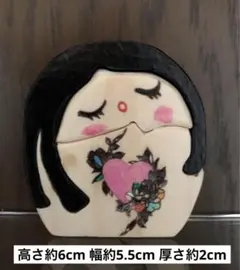 ハンドメイド木のこけし