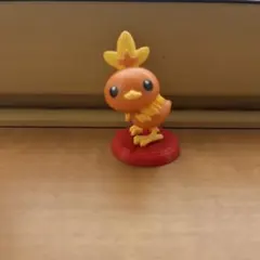 ポケモンチョコエッグ　旅立ちの3匹　アチャモ