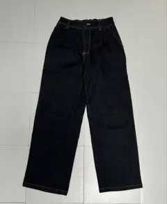 Item thumbnail for item aa9ff85f-a888-45dd-b88b-878eb1687384