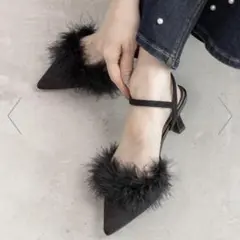 ランダ♡ファーデザインストラップパンプス