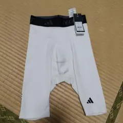新品 adidas TECHFIT インナータイツ Sサイズのサムネイル