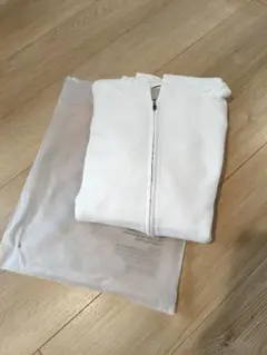 ESSENTIALS ホワイト　ジップアップパーカー　エッセンシャルズ