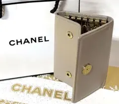 CHANEL シャネル ☆ 6連キーケース ブラック ココボタン ☆ショッパー