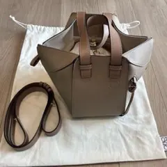 即決限定価格 LOEWE ハンモックバッグ コンパクト トフィー - メルカリ