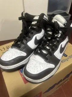 ハイカット スニーカー