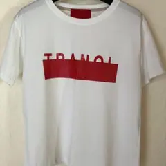 TRANOIホワイト Tシャツ 赤いプリントのサムネイル