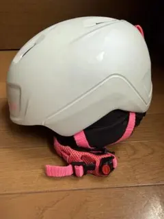 Item thumbnail for item 7fde84d4-6dda-42d5-b4d0-f84f3b1e7326