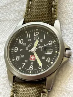 稼働中・美品・箱付】SWISS MILITARY クラシック 5304 - メルカリ