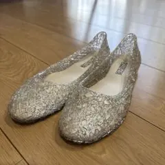 キラキラ　サンダル　キッズ