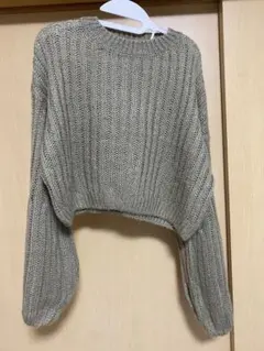 SHEIN レディース　長袖　ニット　カーキ　ビロウィスリーブ　Mサイズ