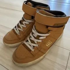 Item thumbnail for item e08fb912-d0cf-4d61-bbd9-932f98c2dd88