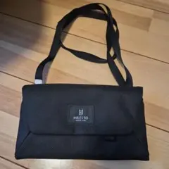 MILESTO ブラック ショルダーバッグ
