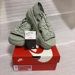 新品　 NIKE AIR MAX KOKO エアマックス　ココ　サンダル　24