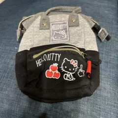 HELLO KITTY コンパクトスマホさショルダーバッグ グレー　美品
