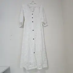FUN　総レースワンピース　新品未使用タグ付　サイズM