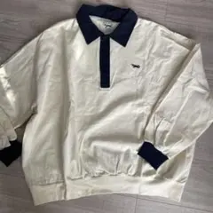 襟付きトレーナー