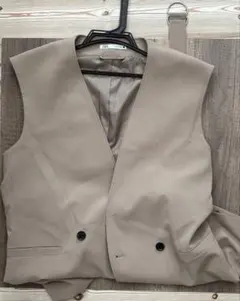 ZARA ベージュ ダブルブレストベスト M