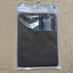 新品未使用品✨UNIQLO AIRism キャミ Mサイズ 33 Khakiのサムネイル