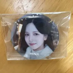 TWICE ポップアップストア 缶バッチ サナ - メルカリ