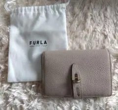 フルラ　FURLA　二つ折り財布