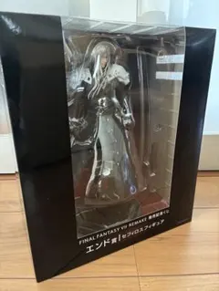 FF7 リメイク 一番くじ フィギュア 3種セット - メルカリ