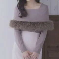 clear ケープファーニット