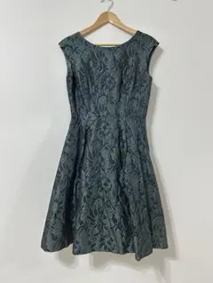 グリーン ドレス