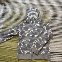 BAPE Shark Hoodie グレー Lのサムネイル