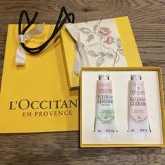 【新品未使用・箱＆ショッパー付き】ロクシタン　ハンドクリーム　桜2種セット