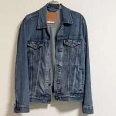Levi's ダークブルー デニムジャケット CA00342 WPL423