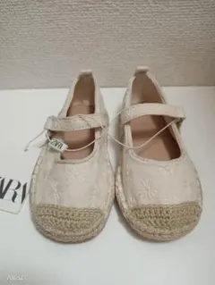 バレエシューズ