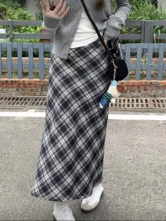 ネイビーブルー チェック柄 ロングスカート