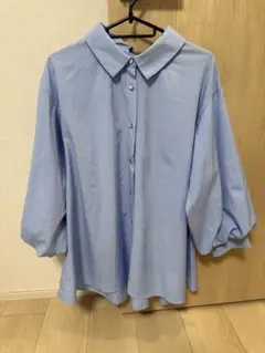 NICE CLAUP バックレースアップブルーシャツのサムネイル