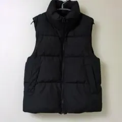 GU ブラック 黒 ノースリーブ ダウンベスト S