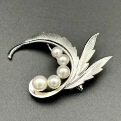 極美品】MIKIMOTO ミキモト ブローチ 6粒 アコヤ本真珠 銀製 r3 - メルカリ