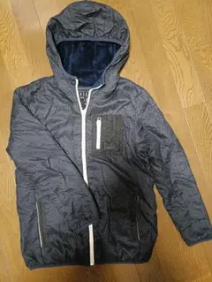 フード付きジャンバー150サイズ