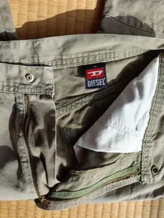 DIESEL カーキ デニムチノパンのサムネイル