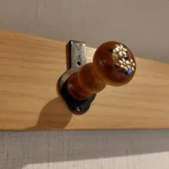 昭和レトロな木製かもいフック