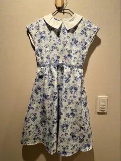 a.v.v 花柄 丸襟ワンピース ブルー 150 美品のサムネイル