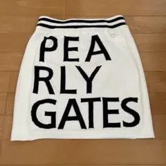 PEARLY GATES ロゴ入りスカート