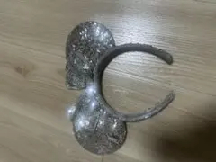ミッキー型スパンコールカチューシャ　シルバー　ミニー　ディズニー