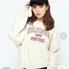 TOMMY HILFIGER リラックスバーシティオープンネックトレーナー