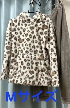 ヒョウ柄パジャマ