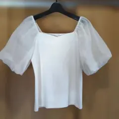 美品 WILLSELECTION スクエアネックパフスリーブトップスのサムネイル
