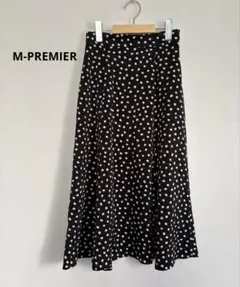 M-PREMIER エムプルミエ フレアスカート 上品 ブラック サイズ34のサムネイル