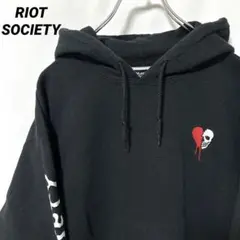 Item thumbnail for item 6006d48c-4bc0-44e9-a392-d467e2321317