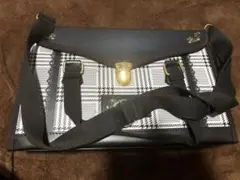 Item thumbnail for item e4568675-60a8-4c34-8464-984533e0742c