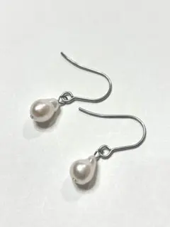 ☆淡水パールの一粒ピアス(サージカルステンレスフック・シルバーカラー）