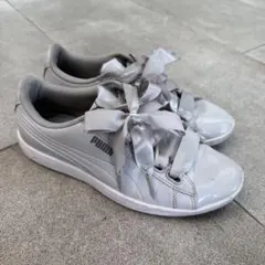 PUMA Vikky Ribbon P ビッキーリボンP レディース スニーカーのサムネイル